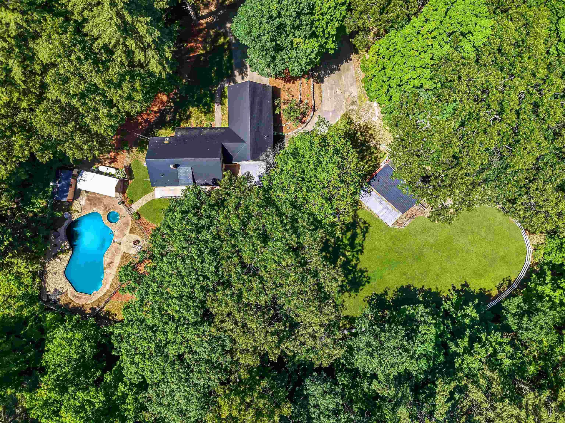 51 Baxter Road Hollis NH 03049