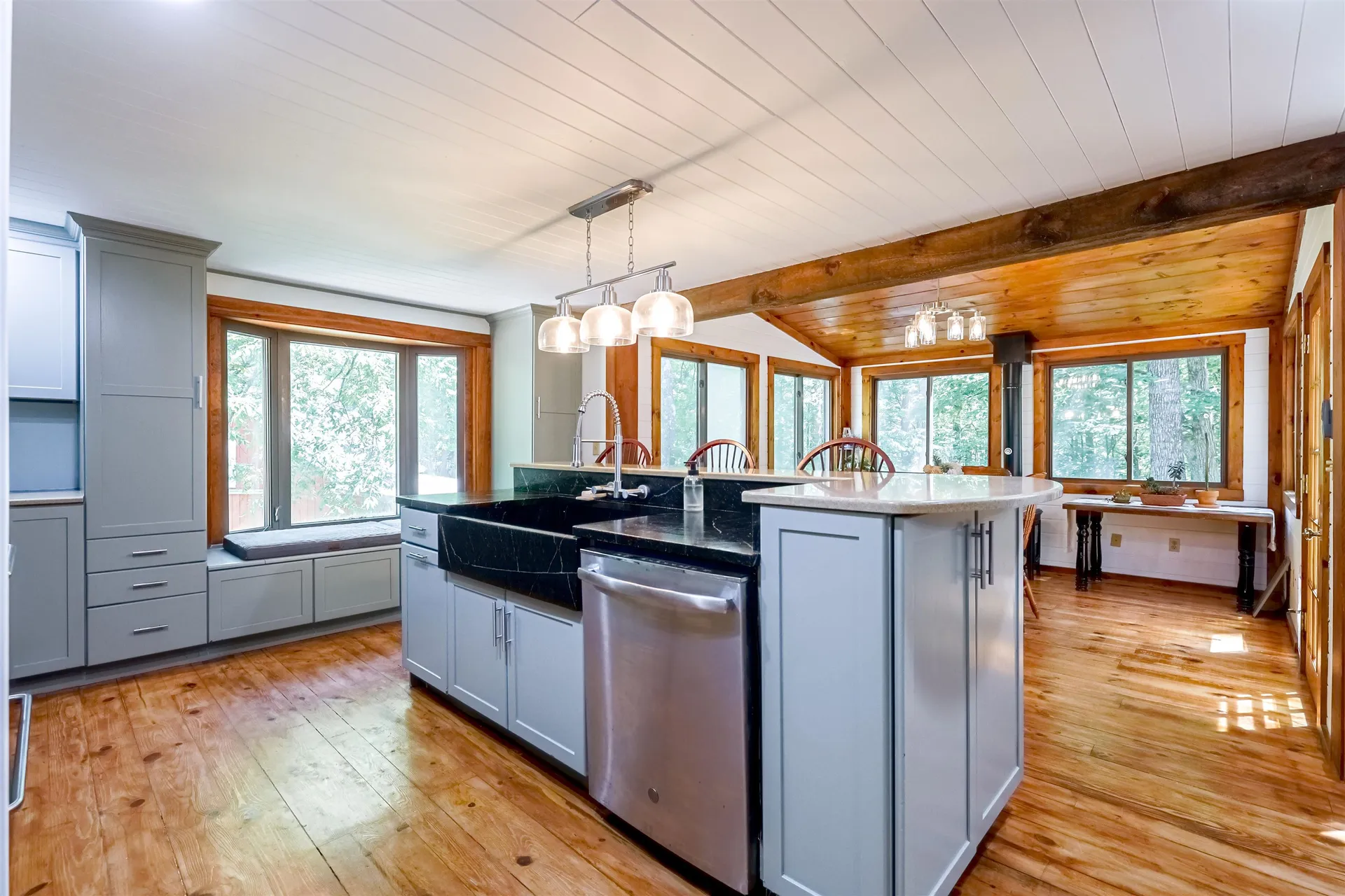 51 Baxter Road Hollis NH 03049