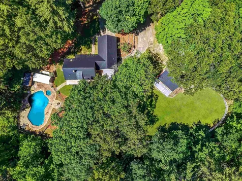 51 Baxter Road Hollis NH 03049