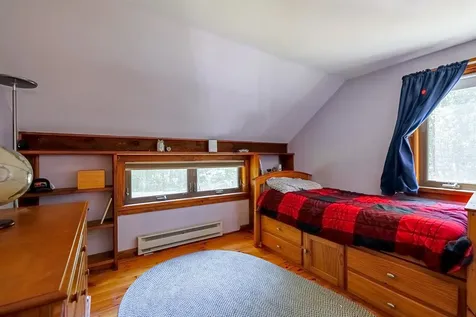 51 Baxter Road Hollis NH 03049