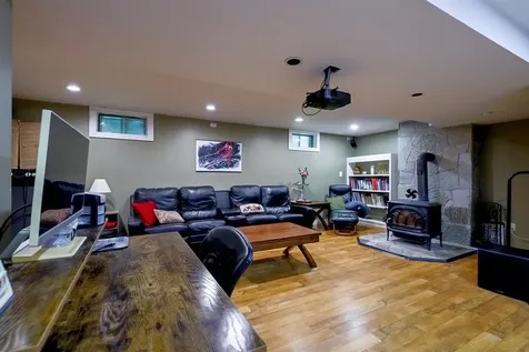 51 Baxter Road Hollis NH 03049