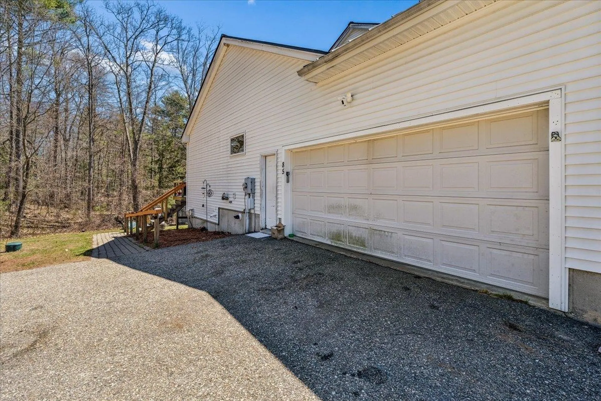 85 Odell Road Sandown NH 03873