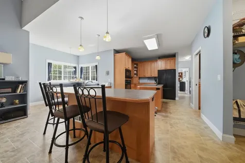 22 Longview Circle Pelham NH 03076