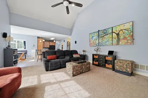 22 Longview Circle Pelham NH 03076