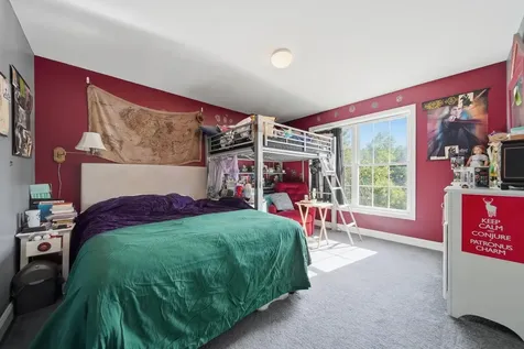22 Longview Circle Pelham NH 03076