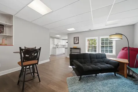 22 Longview Circle Pelham NH 03076