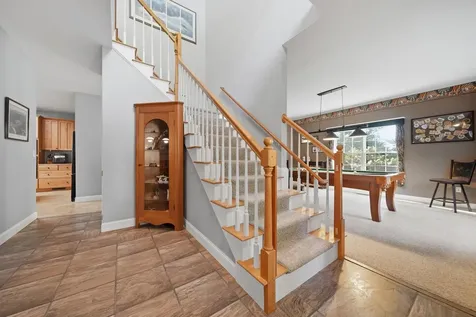 22 Longview Circle Pelham NH 03076