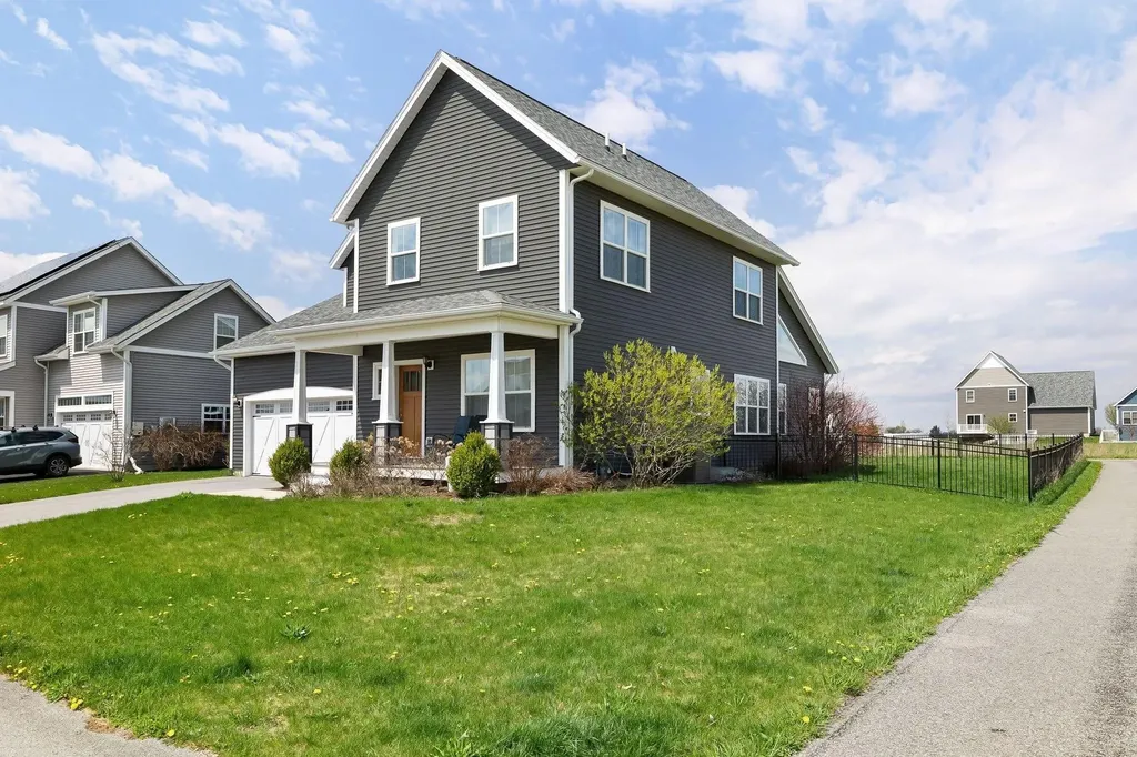 184 Rye Circle South Burlington VT 05403
