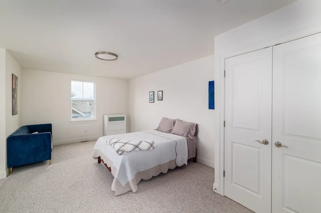 184 Rye Circle South Burlington VT 05403