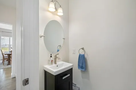 184 Rye Circle South Burlington VT 05403