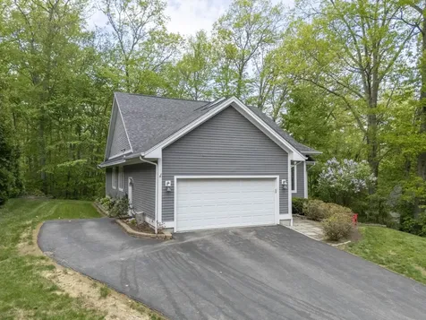 26 Thayer Pond Road Concord NH 03301