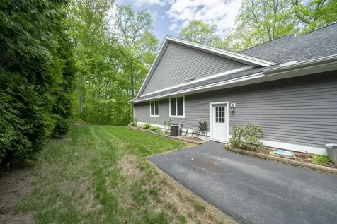 26 Thayer Pond Road Concord NH 03301