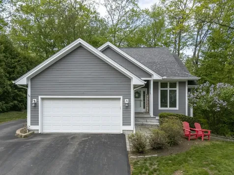 26 Thayer Pond Road Concord NH 03301