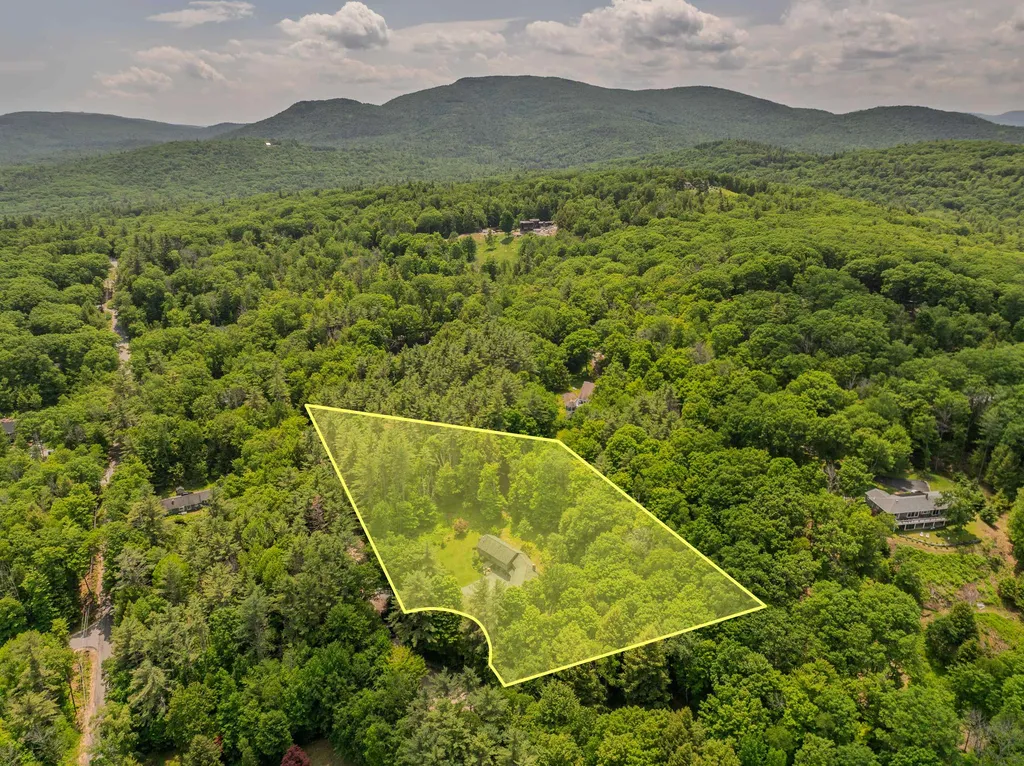 29 Wooley Pasture Road Plymouth NH 03264