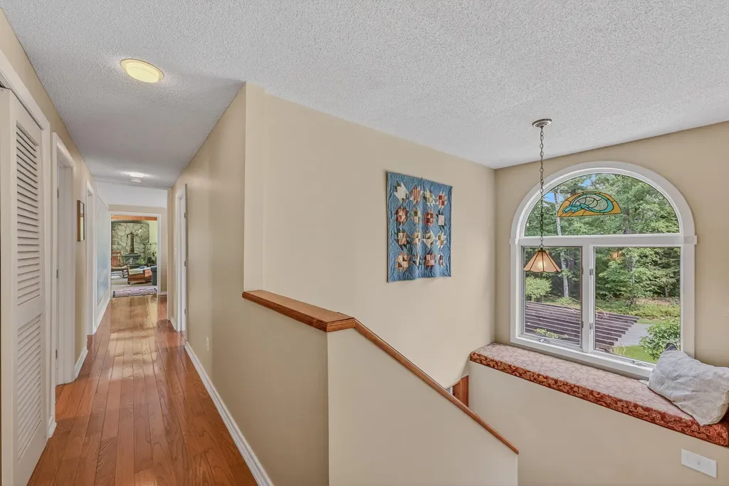 29 Wooley Pasture Road Plymouth NH 03264