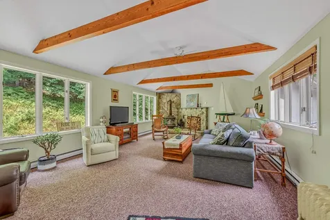 29 Wooley Pasture Road Plymouth NH 03264