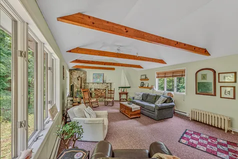 29 Wooley Pasture Road Plymouth NH 03264