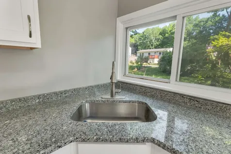 3 Carter Road Merrimack NH 03054
