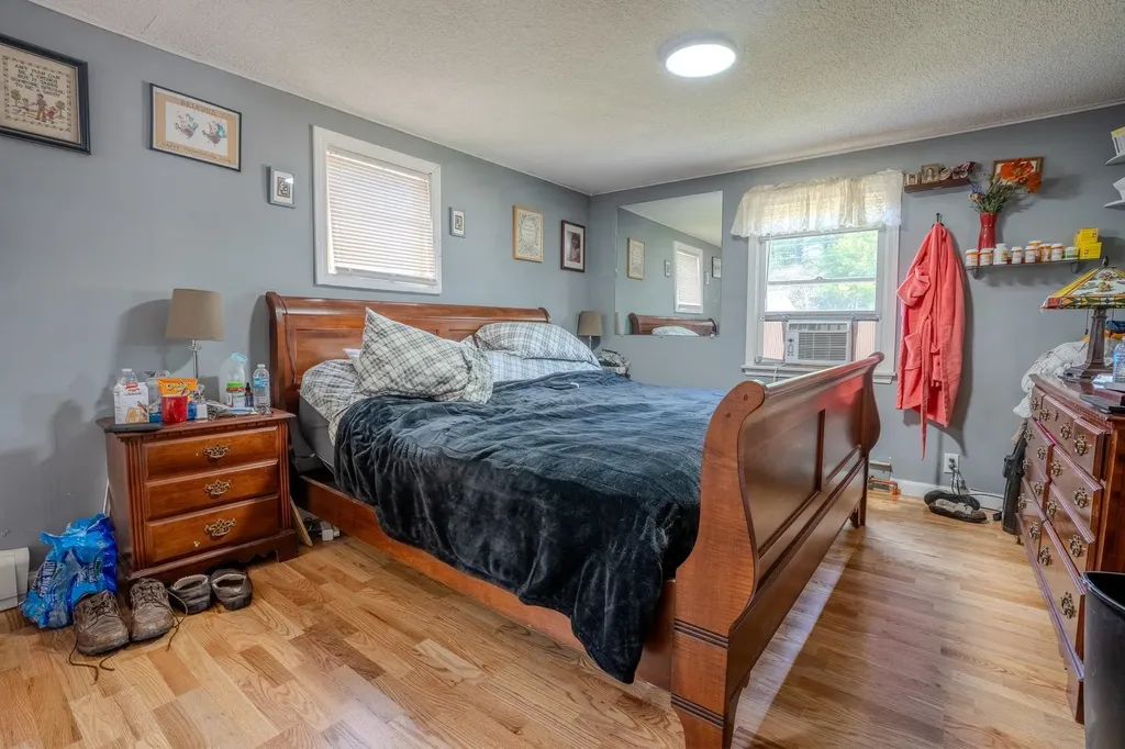 5 Russell Street Rochester NH 03867