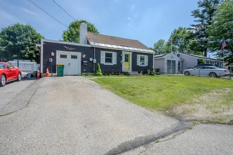 5 Russell Street Rochester NH 03867