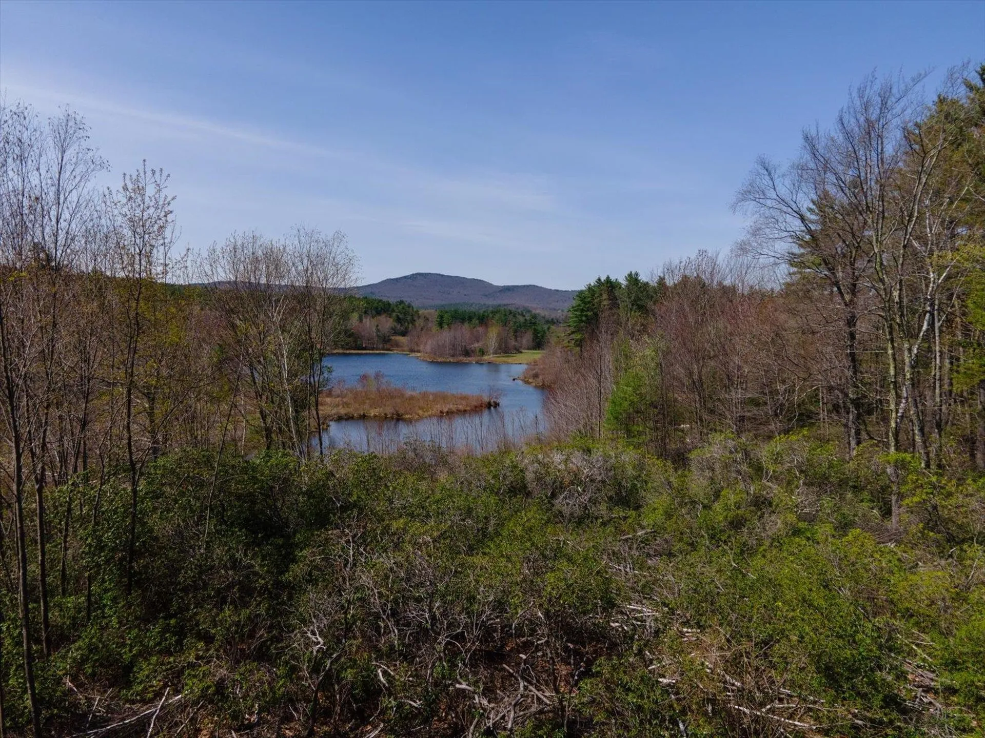 00 Stonegate Farm Road Temple NH 03084