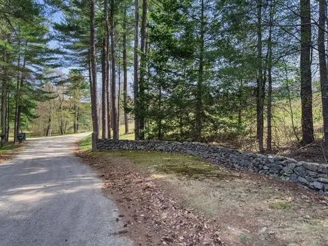 00 Stonegate Farm Road Temple NH 03084
