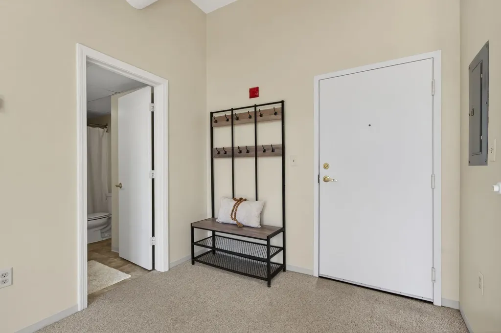 15 Mount St. Mary's Way Hooksett NH 03106
