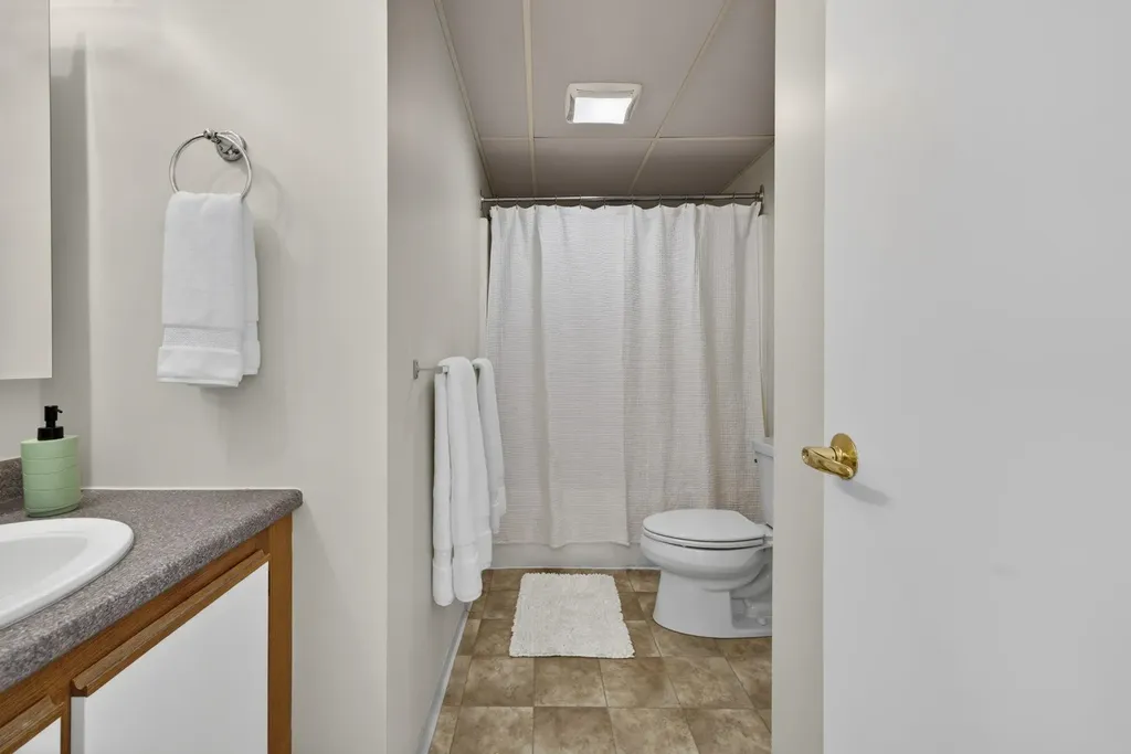 15 Mount St. Mary's Way Hooksett NH 03106