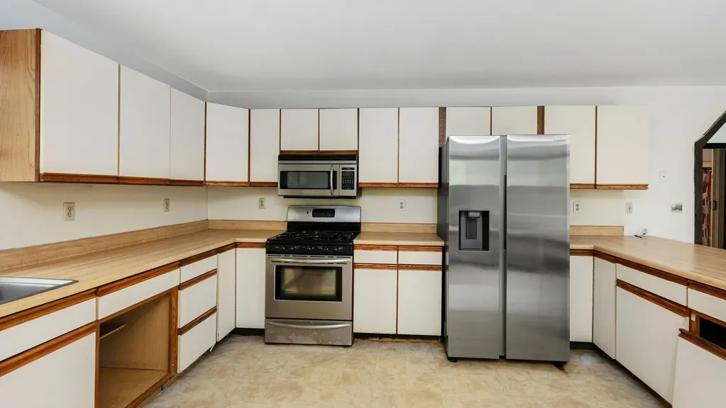 31 Jack Street Northwood NH 03261