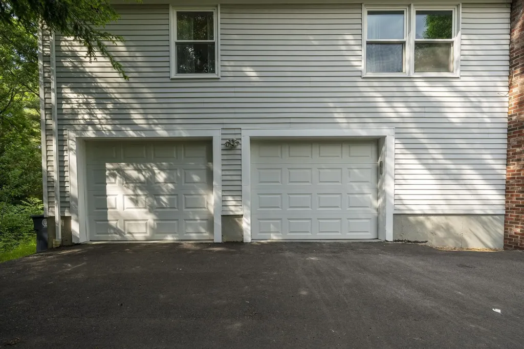 23 Middle Dunstable Road Nashua NH 03062