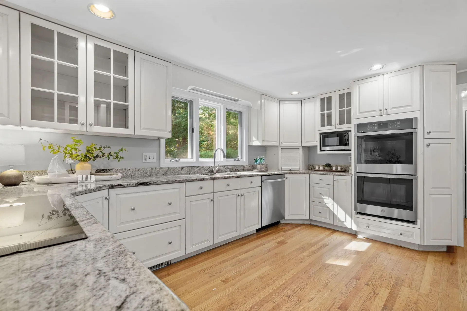 23 Middle Dunstable Road Nashua NH 03062