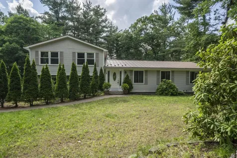23 Middle Dunstable Road Nashua NH 03062