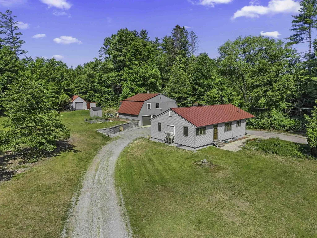 35 Tyler Road Hopkinton NH 03229