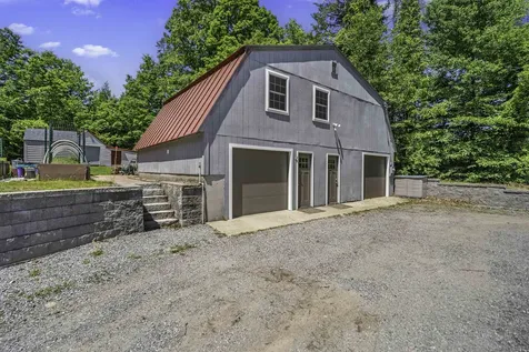 35 Tyler Road Hopkinton NH 03229