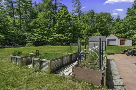 35 Tyler Road Hopkinton NH 03229