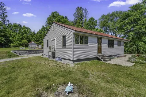 35 Tyler Road Hopkinton NH 03229