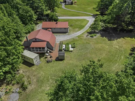 35 Tyler Road Hopkinton NH 03229