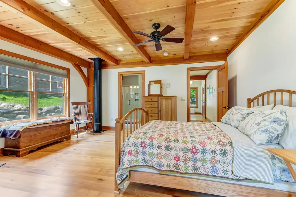 13 Lower Middle Road Chittenden VT 05763
