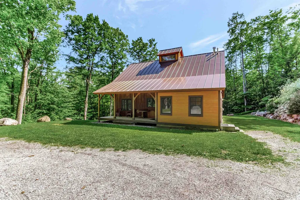 13 Lower Middle Road Chittenden VT 05763