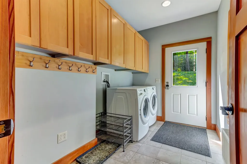 13 Lower Middle Road Chittenden VT 05763