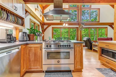 13 Lower Middle Road Chittenden VT 05763