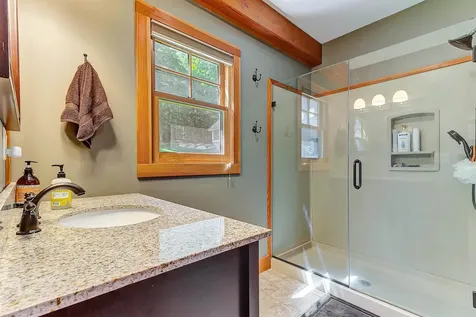 13 Lower Middle Road Chittenden VT 05763