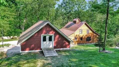 13 Lower Middle Road Chittenden VT 05763