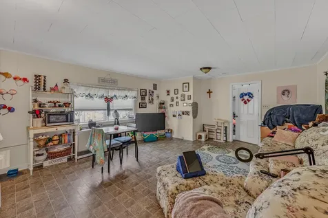 22 West Street Laconia NH 03246