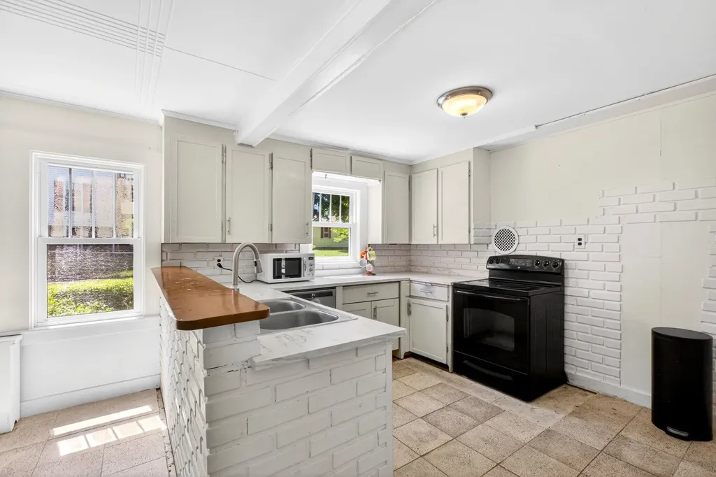 3 Depot Street Somersworth NH 03878