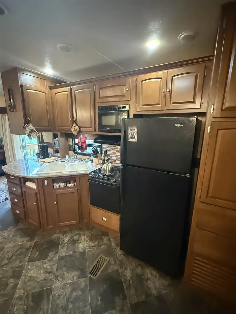 111 Acton Place Royalton VT 05068