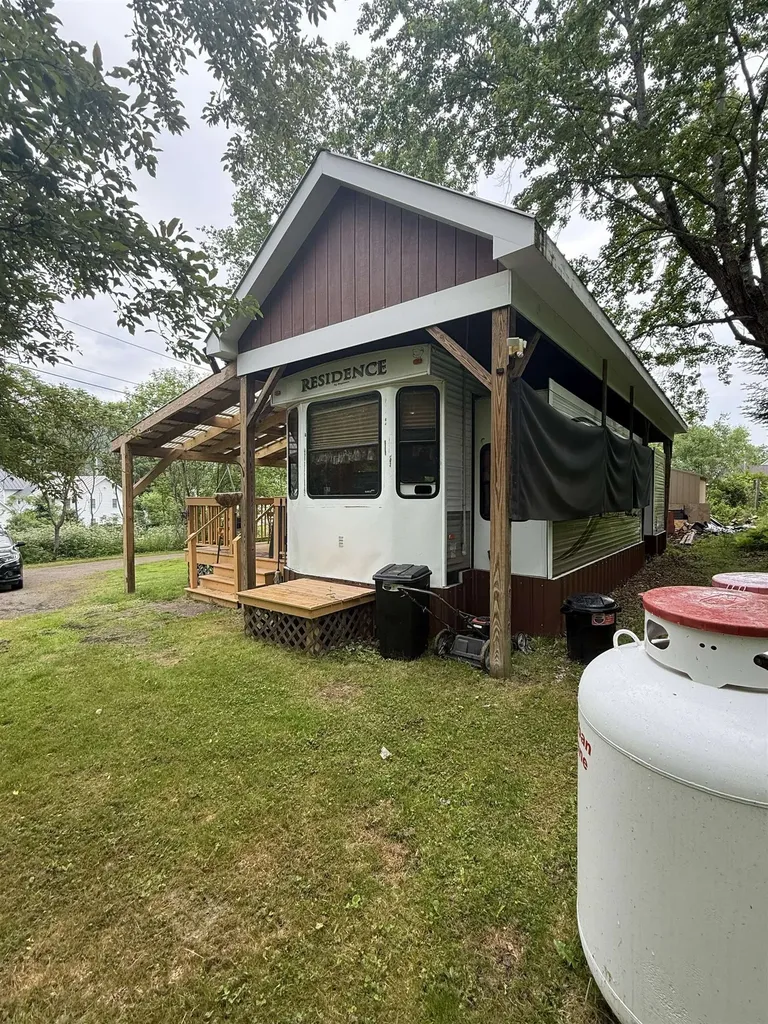 111 Acton Place Royalton VT 05068