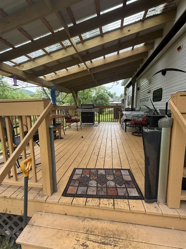 111 Acton Place Royalton VT 05068