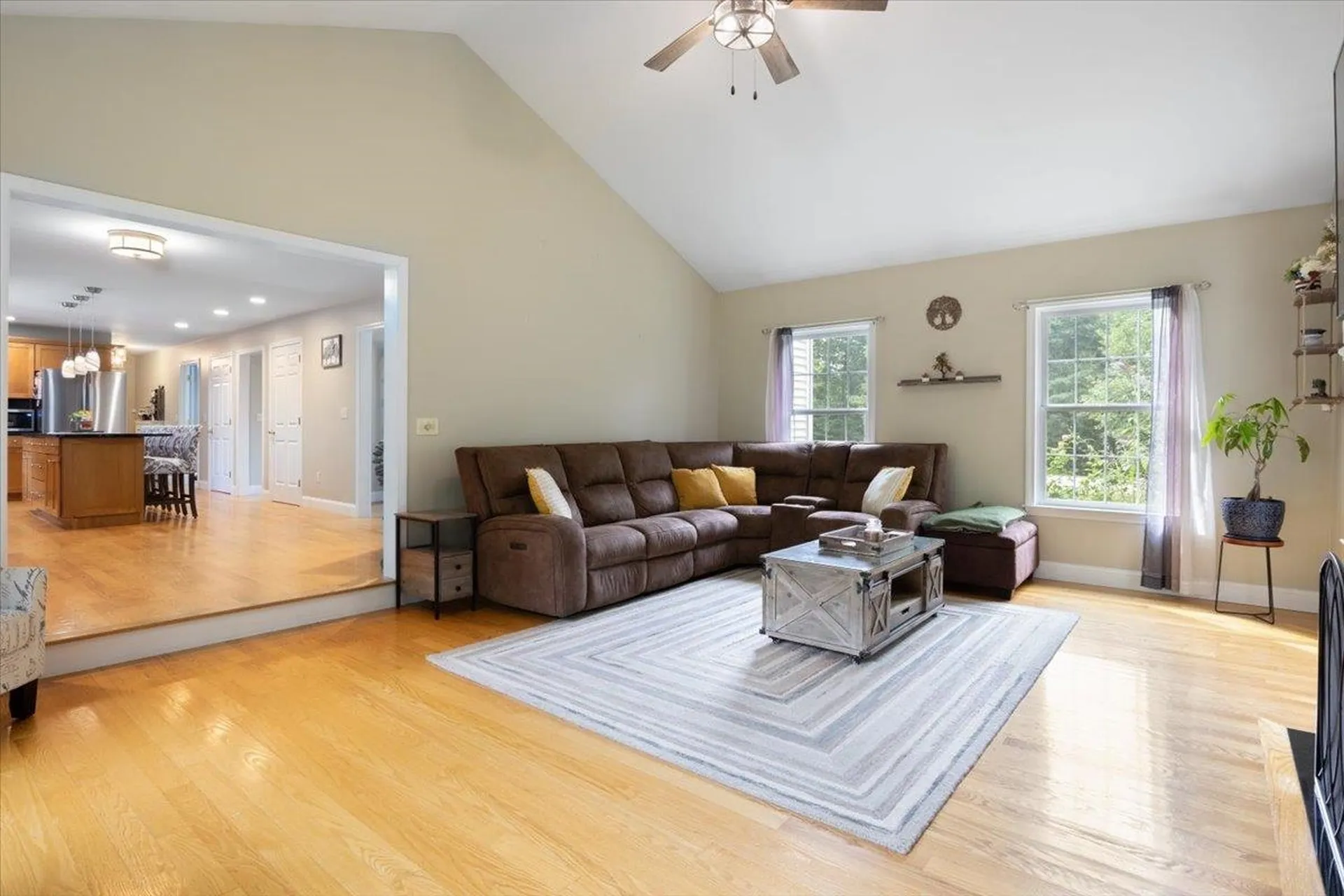 4 Dunnmoore Drive Bow NH 03304