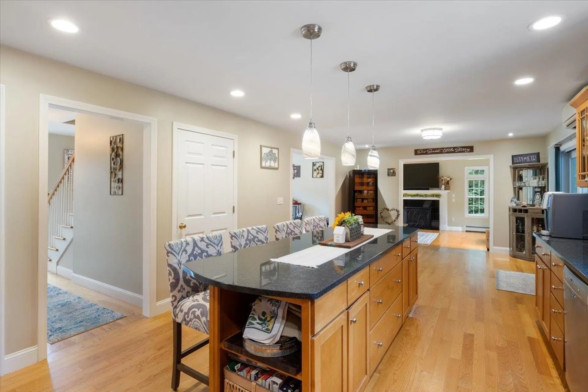 4 Dunnmoore Drive Bow NH 03304